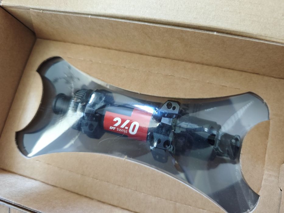 Par de cubos DT Swiss 240 EXP Straightpull Sram XD