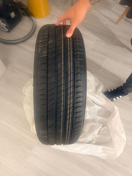 Conjunto de jantes+ pneus peugeot