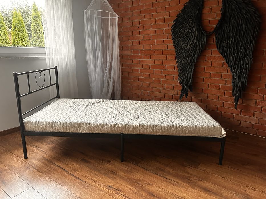 Łóżko plus materc 90x200