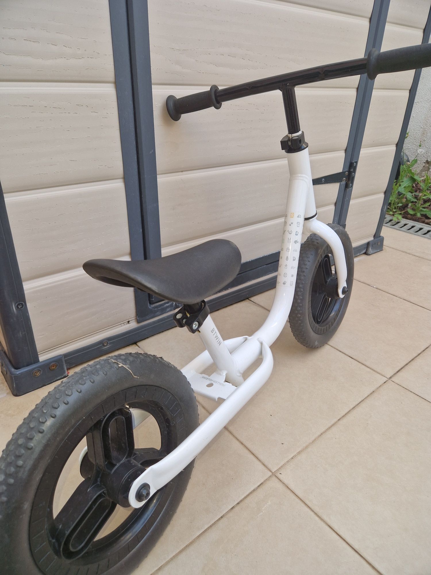 Bicicleta de apendizagem criança