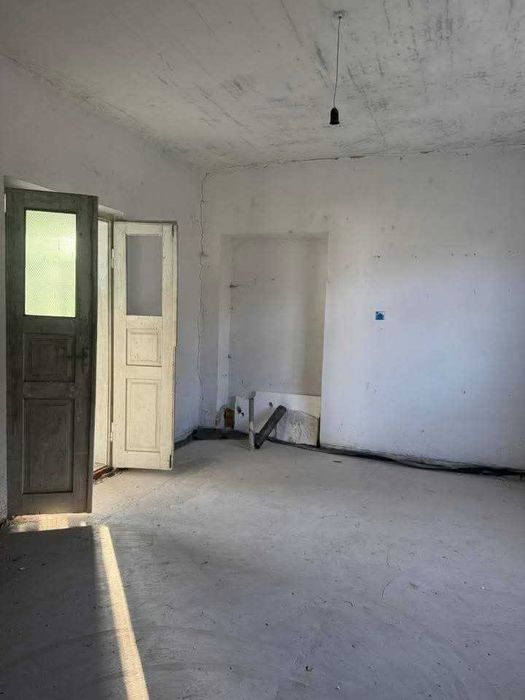 Продаж будинку біля Почаєва