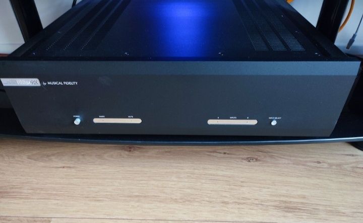 Musical Fidelity M6sPRE,M6sPRX.MX-DAC,