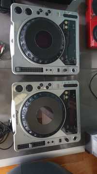 DJ програвач Pioneer CDJ-800