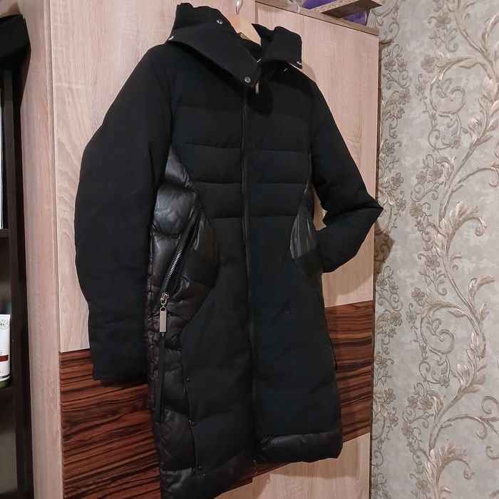 Продам женский пуховик