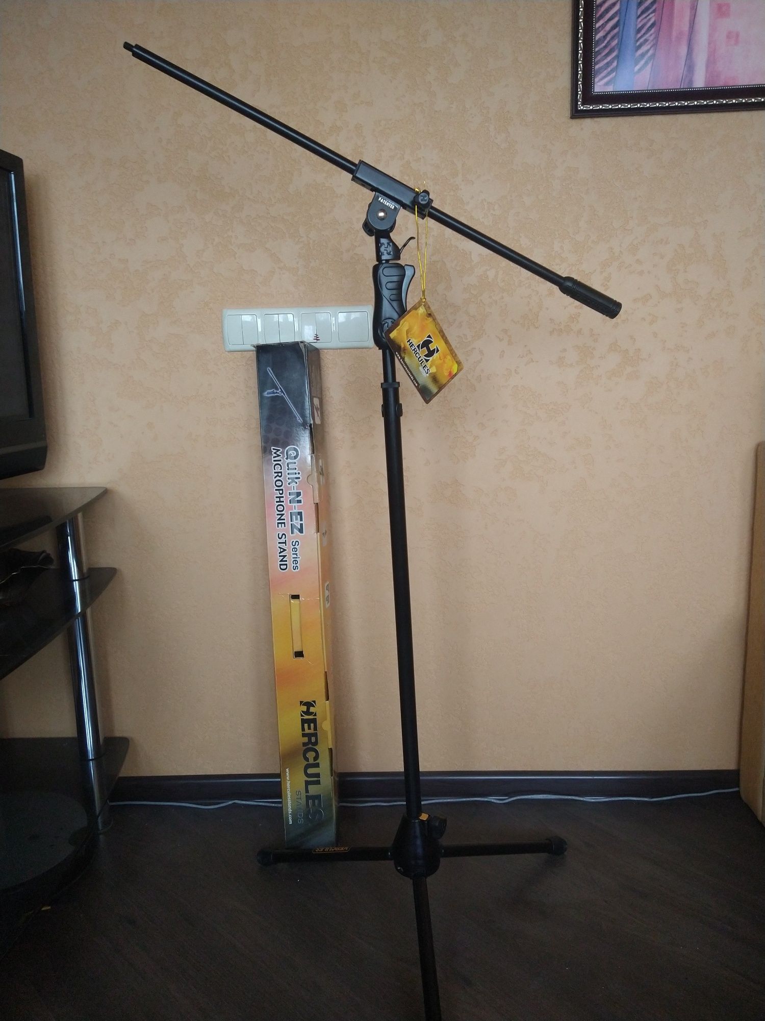 Стійка для мікрофона Hercules MS631B