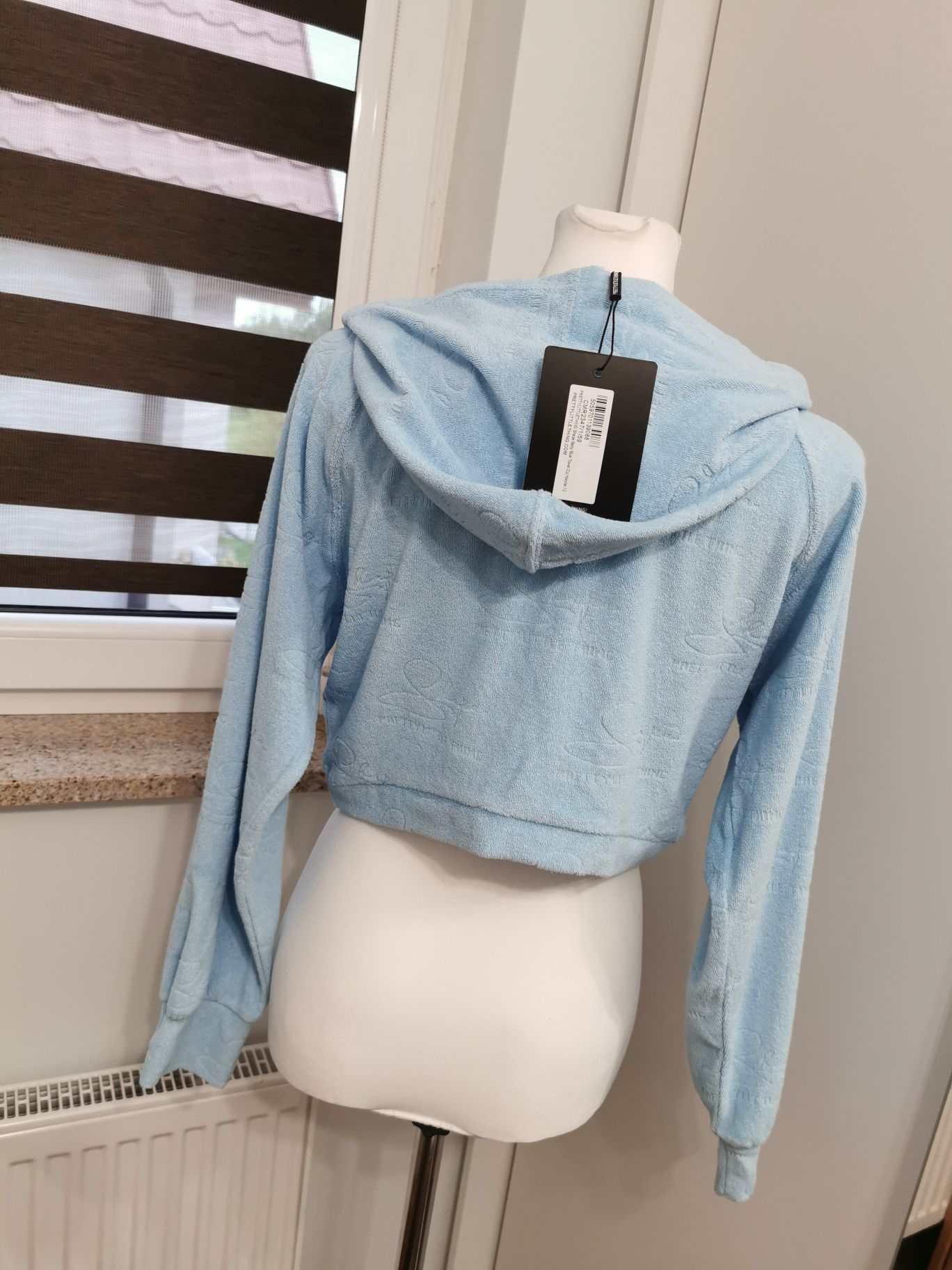 Krótka bluza z kapturem zasuwana na zamek top ręcznikowa L 40