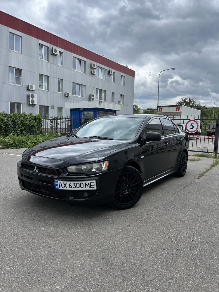 Mitsubishi lancer x 2.0 газбенз