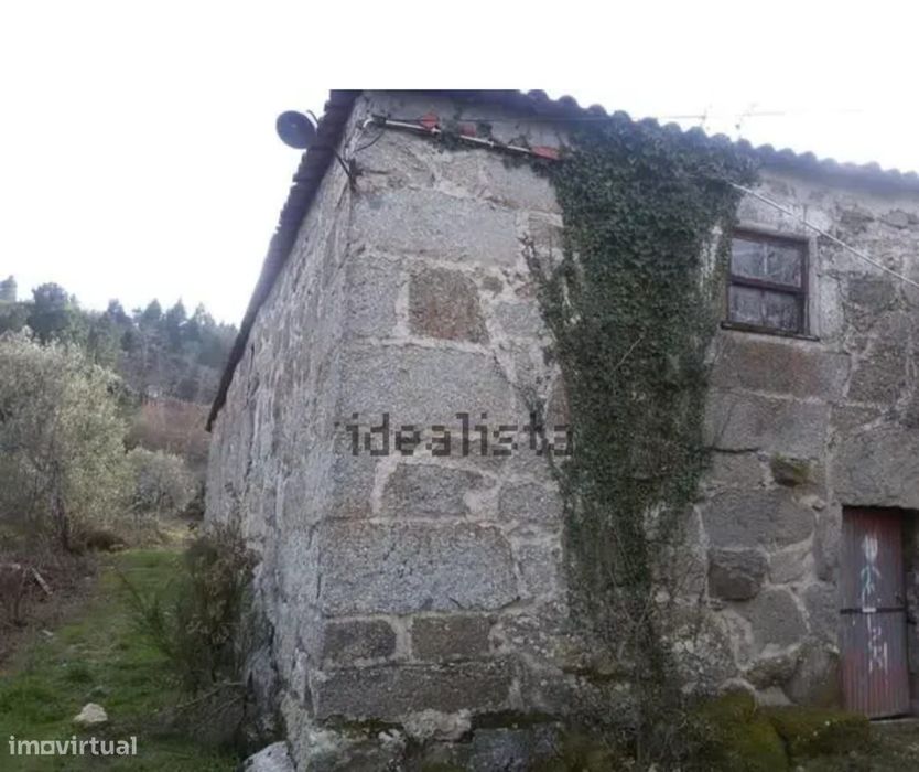 Terreno à venda em Bornes de Aguiar