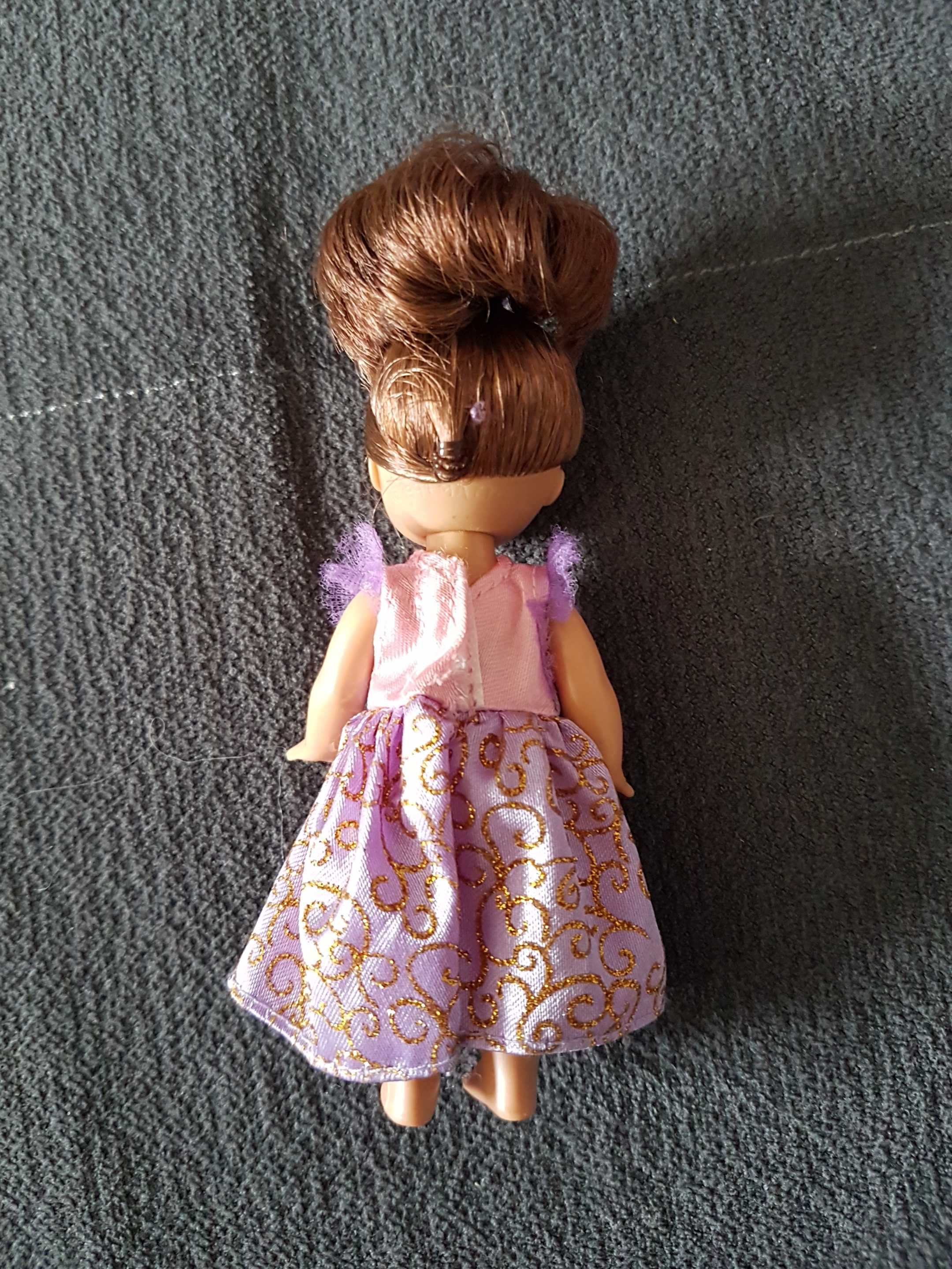 Laleczka Mattel Shelly Kelly 2007 Barbie as the Island Princess Pojazd