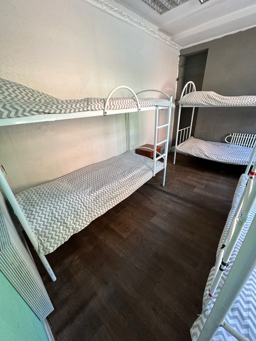 Хостел в самому центрі міста, койко-місце, кімнати подобово