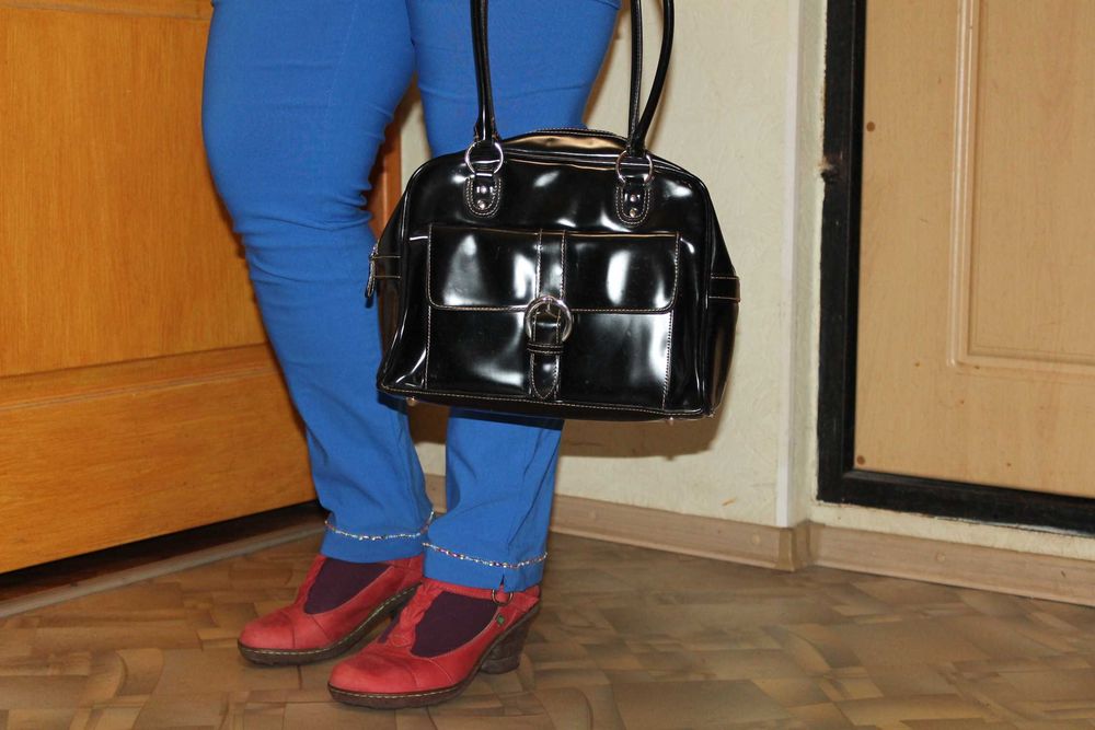 Черная лаковая женская сумка Экокожа,кожзам