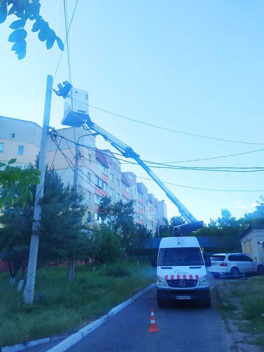 Послуги автовишки підйомник автовишка, оренда, Аренда Автовышки