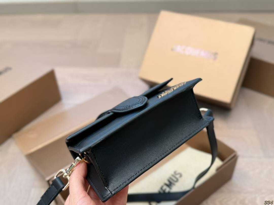 Torebka Jacquemus damska torba, skora od reki 39-34