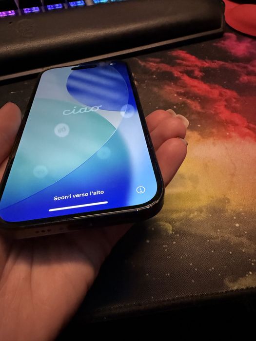 iPhone 15 black 256GB