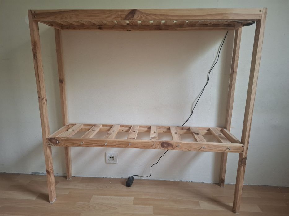 Drewniana stajnia dla hobby horse