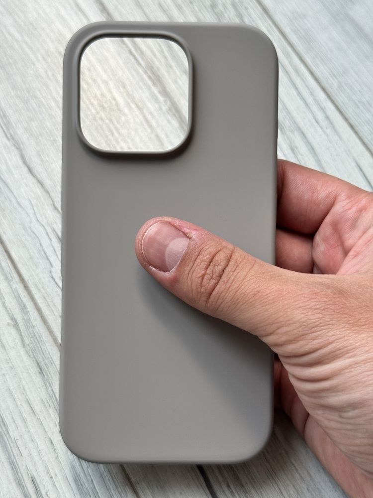 Etui do iPhone 16 Pro w kolorze szarym