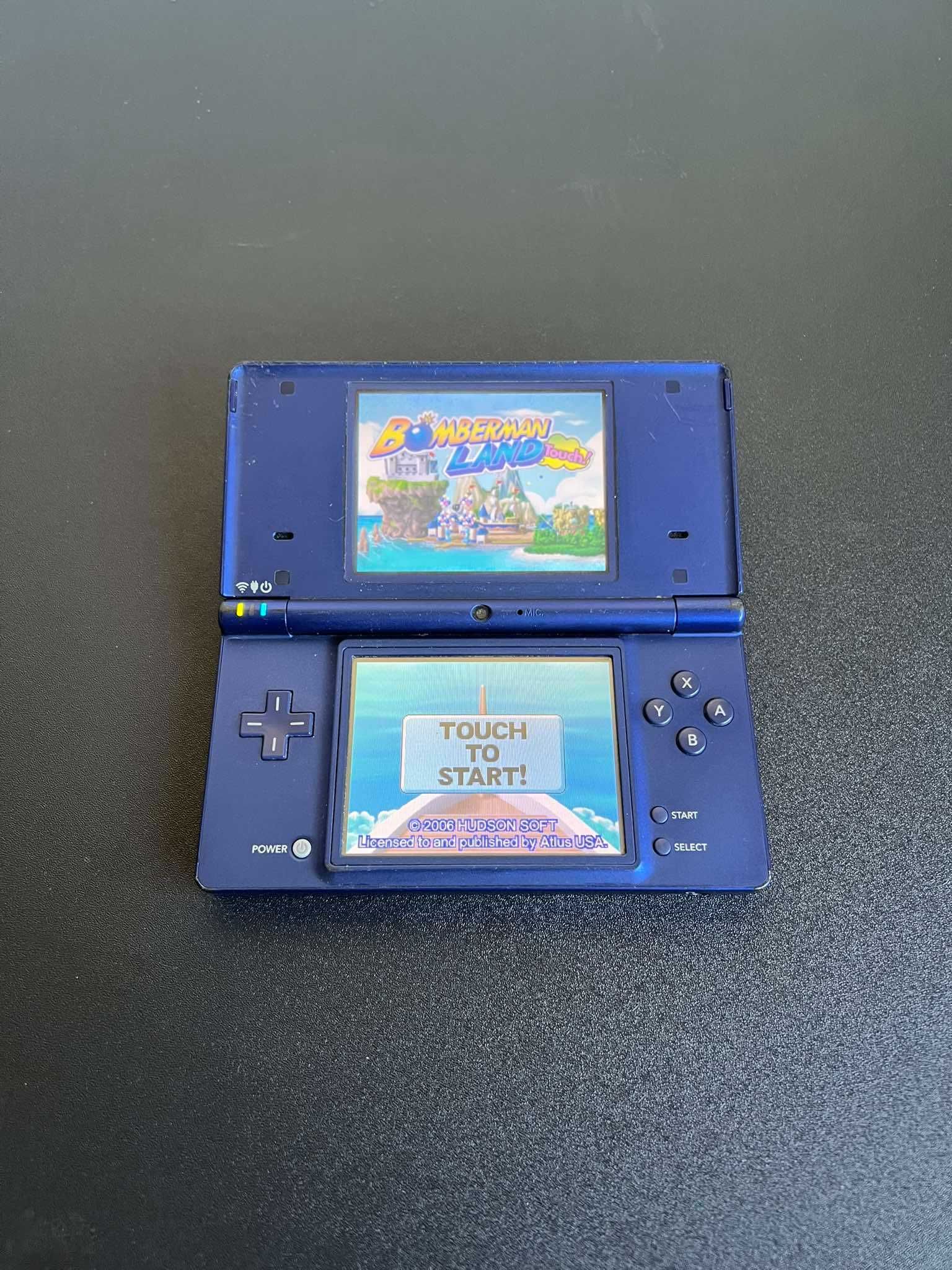 Nintendo DSi Azul Metálico com 80+ Jogos