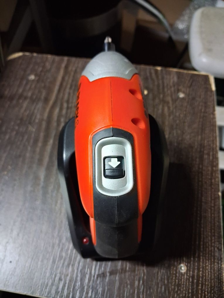 Mini wkrętarka Black&Decker