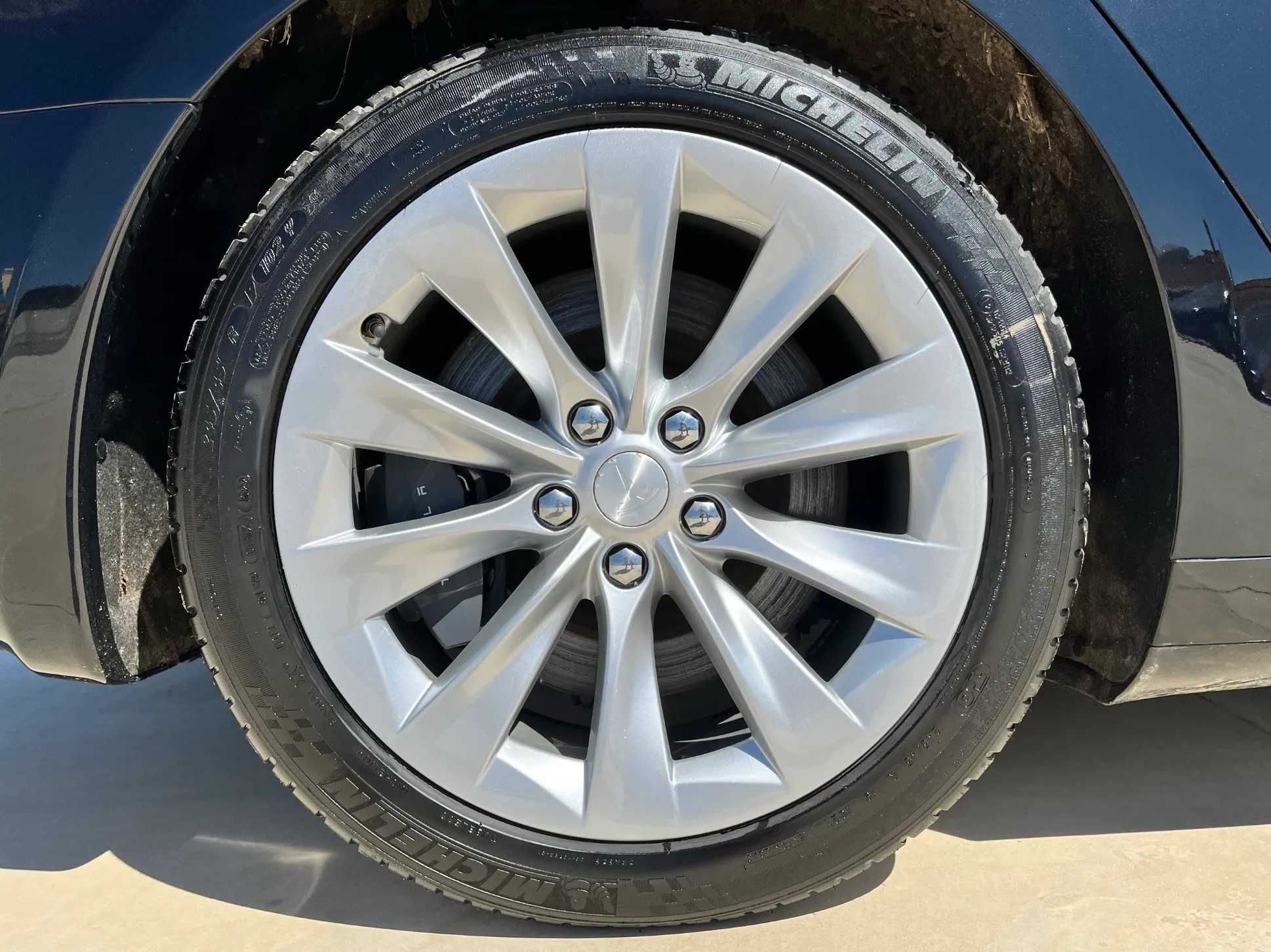 Tesla S 75D 525CV