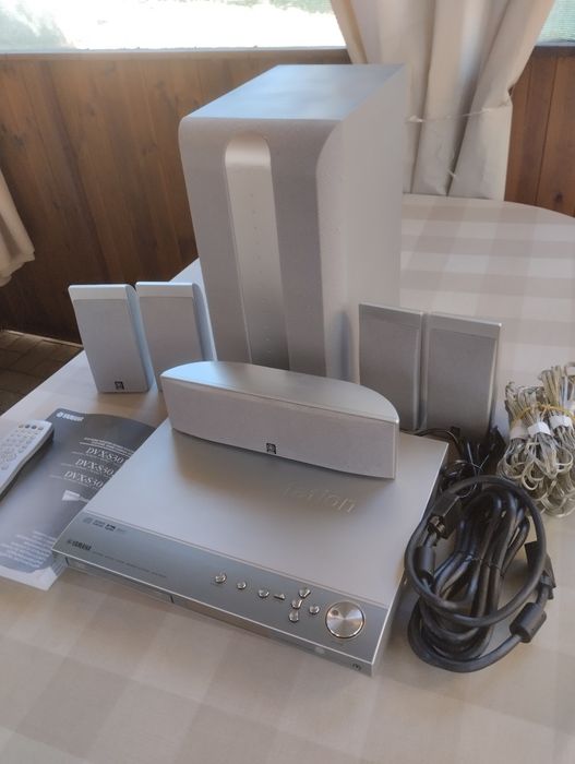 Домашний кинотеатр Yamaha S-300.
