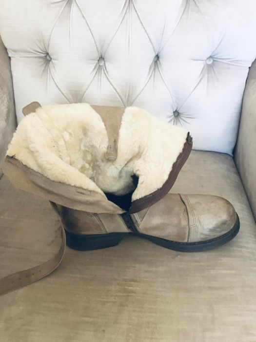 botas muito originais tipo motard ou aviador (Paul May)