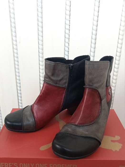 Шкіряні жіночі чоботи Rieker, р. 38