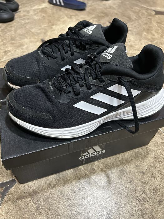 Кросівки адідас