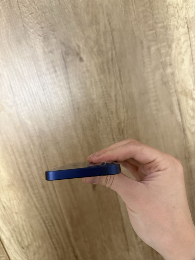 Б/у Iphone 12 Mini 64 Blue зовнішній стан 9/10