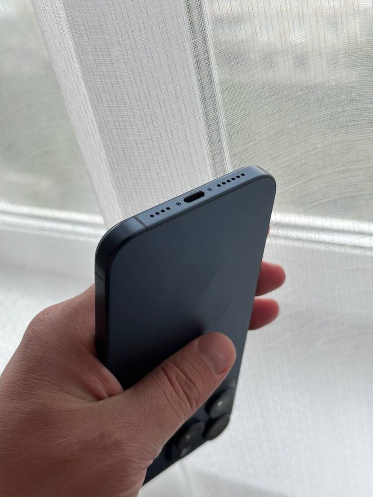 Продам IPhone 15 PRO  Max 256 Neverlock