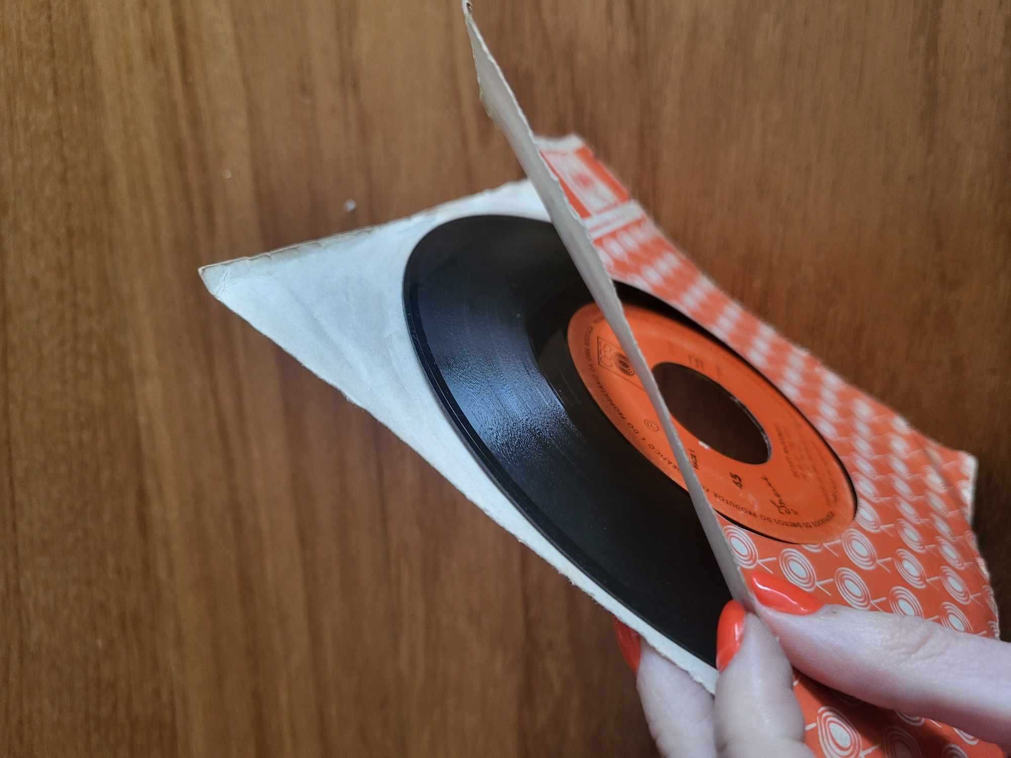 Disco Vinil | "Like An Old Time Movie", Scott McKenzie