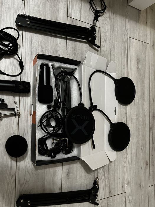 Mikrofny studyjne w zestawie