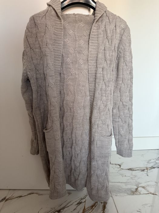 Kardigan szary z kapturem