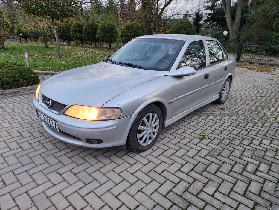 Opel Vectra  B 1.8 OKAZJA