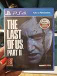 Gra na PS4 The Last of us.