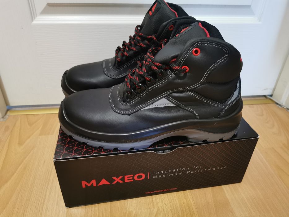 Buty trzewiki robocze Venus S3 SRC