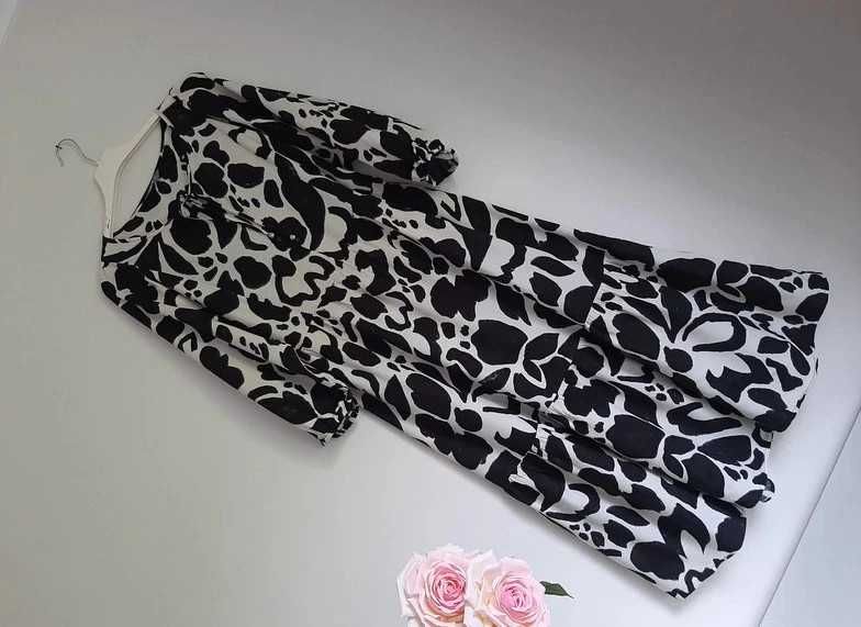 Elegancka zwiewna sukienka XL