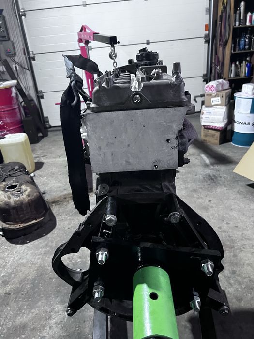 Продам мотор 2.7 Sprinter