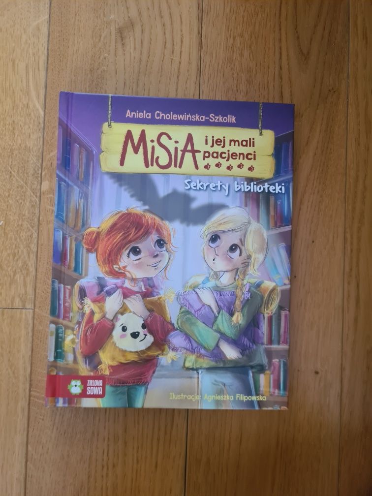 NOWA, Misia I jej mali pacjenci, Sekrety  biblioteki