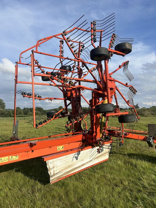 Zgrabiarka do siana kuhn 7301 krone claas   pottinger Top 1250C