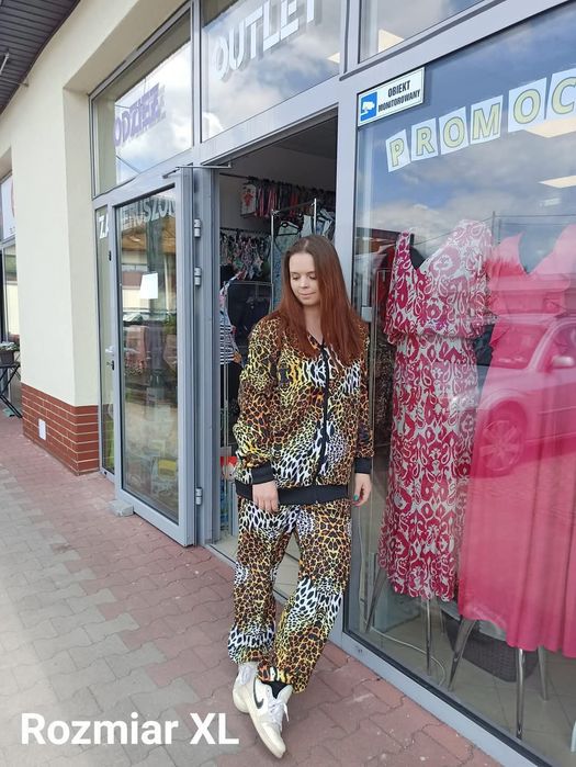 Kreszowy dres na imprezę przebieraną – LATA 80, KICZ PARTY