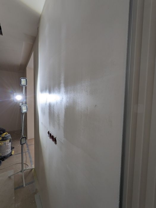 Отделочные, малярные работы. Сантехника. Электрика.