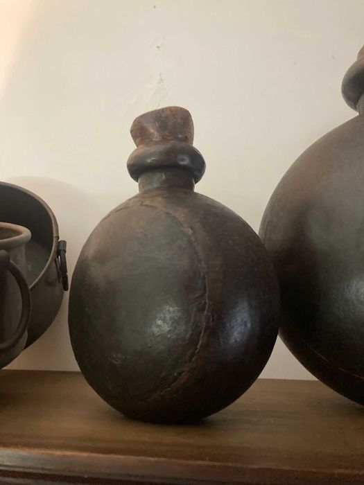 4 Ânforas de latão antigo