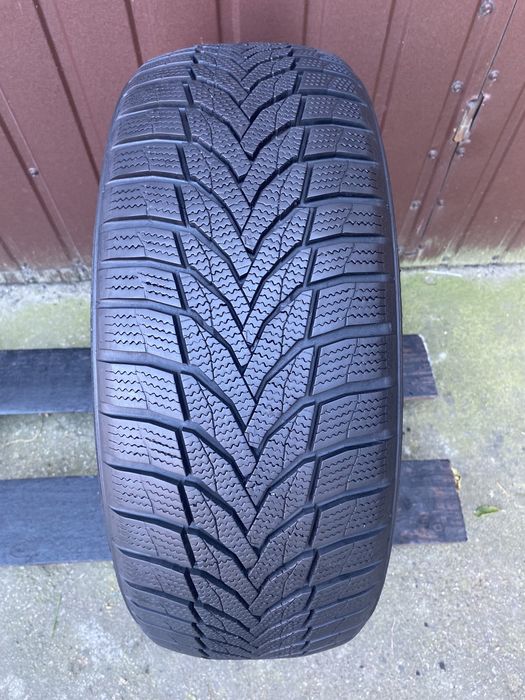 Opona 225/55r17 Nexen Wingaurd Sport 2