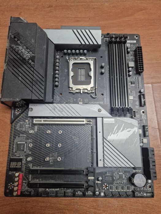 Z690 Gigabyte aorus Elite ddr4