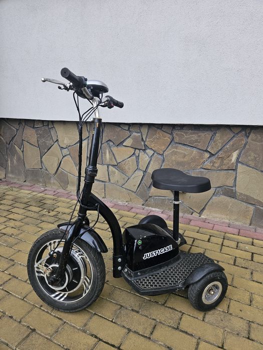 Електросамокат Трицикл