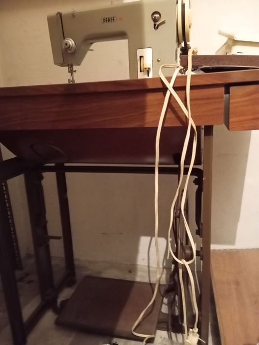 Maquina de costura Pffaf