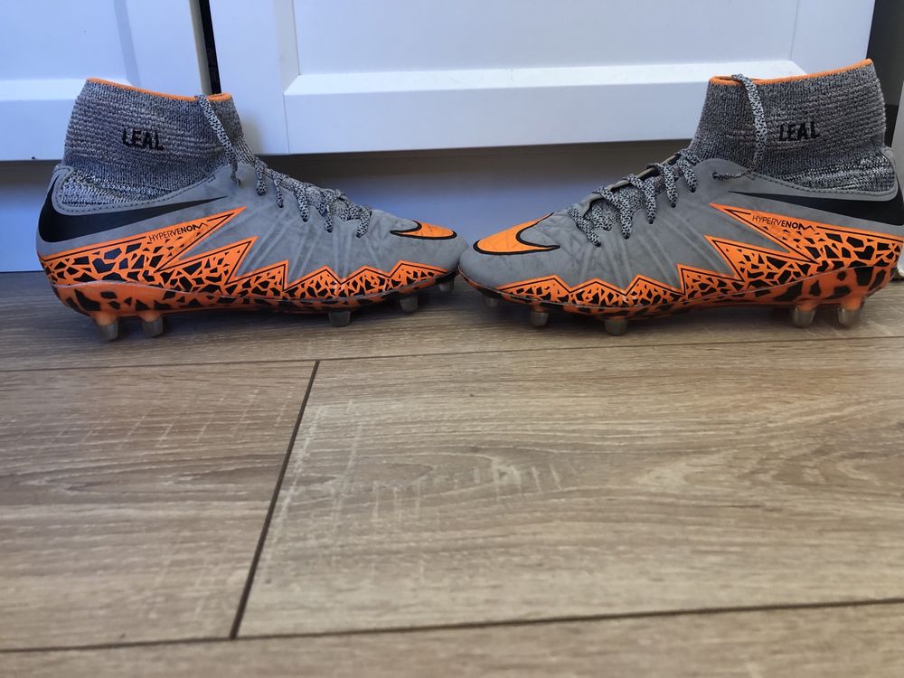 Chuteiras Nike Hypervenom II, n36,5