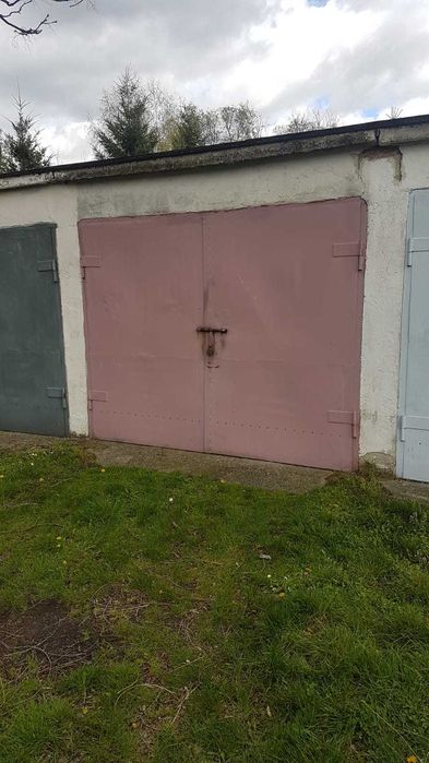 Sprzedam garaż na ul. Łąkowej (przy Rafako)