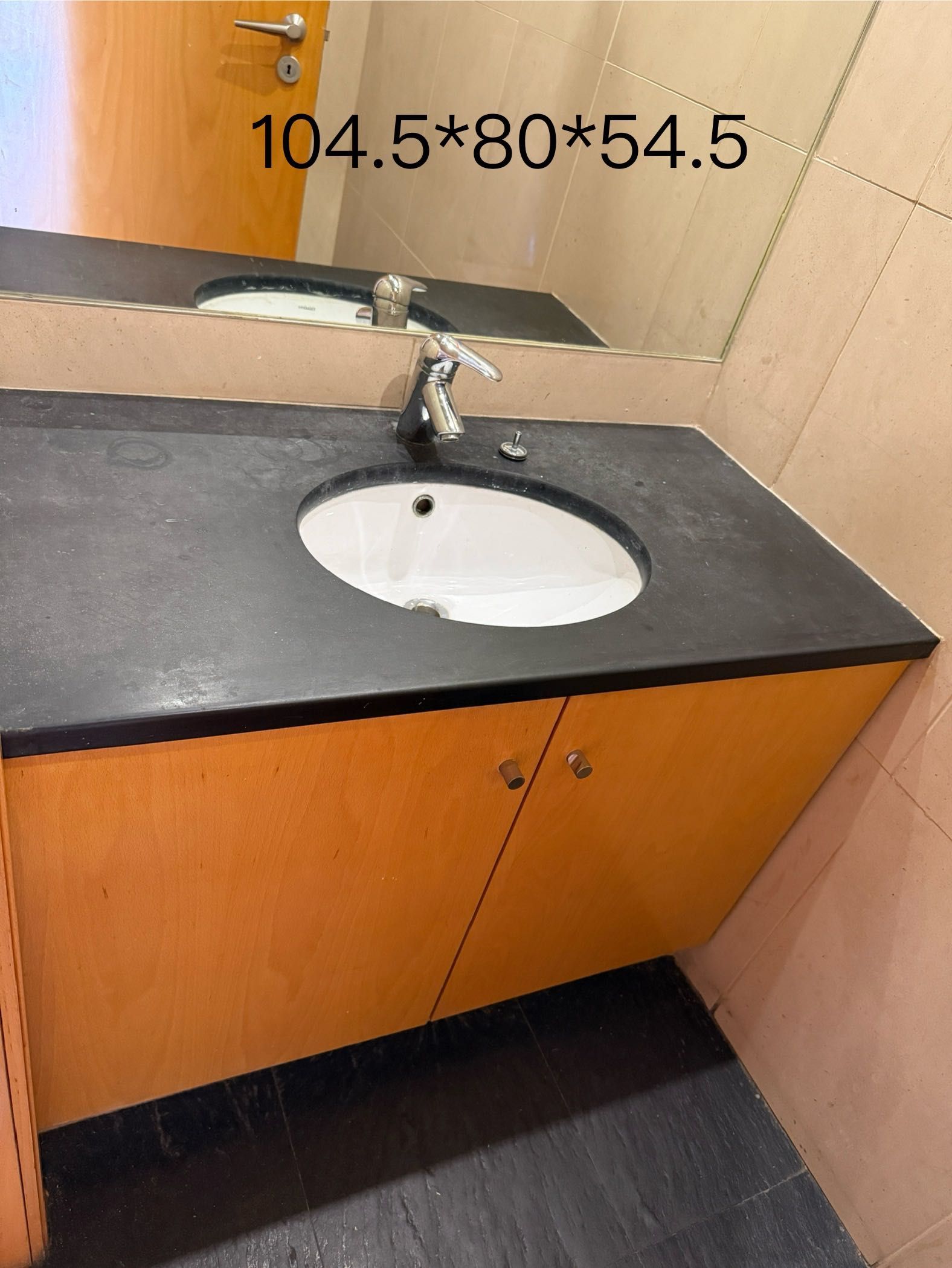 Pia do banheiro Usado