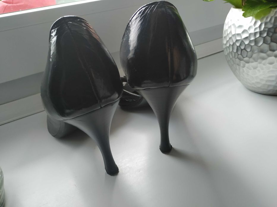buty damskie czółenka na szpilce skóra naturalna r.35